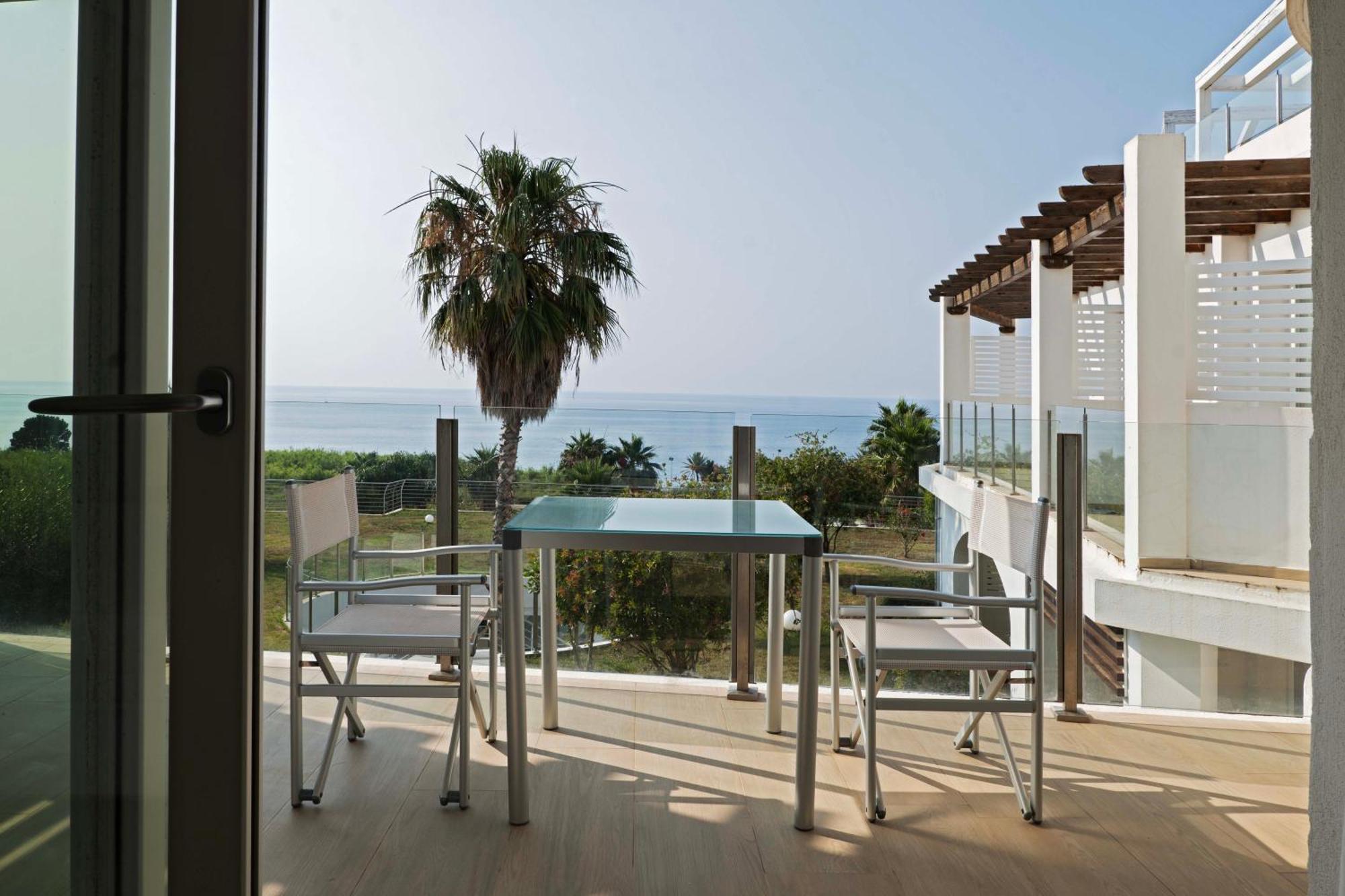 Infinity Resort Tropea Паргелия Екстериор снимка