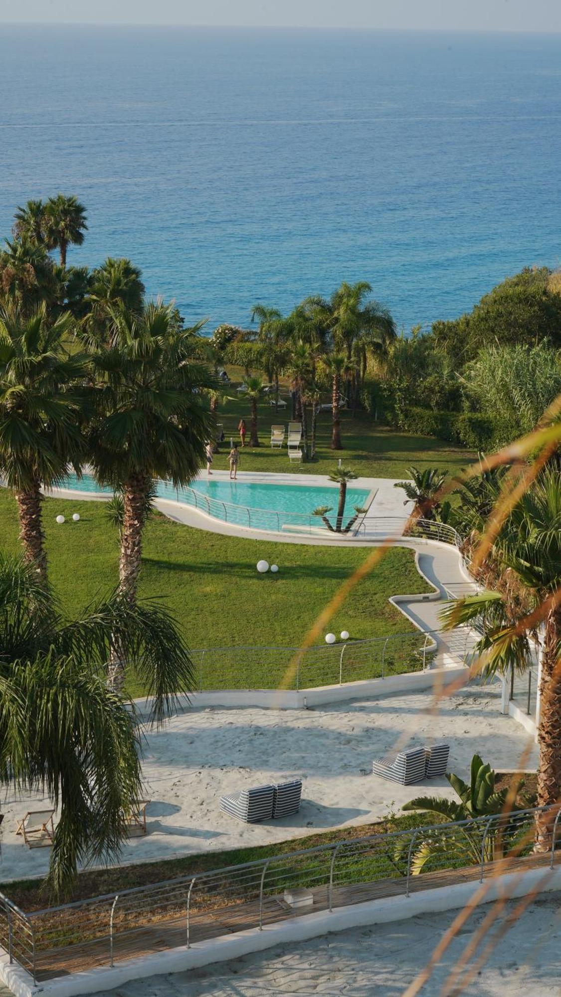 Infinity Resort Tropea Паргелия Екстериор снимка